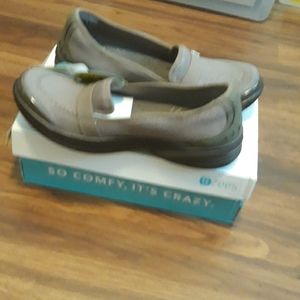 BZees Ladies shoes